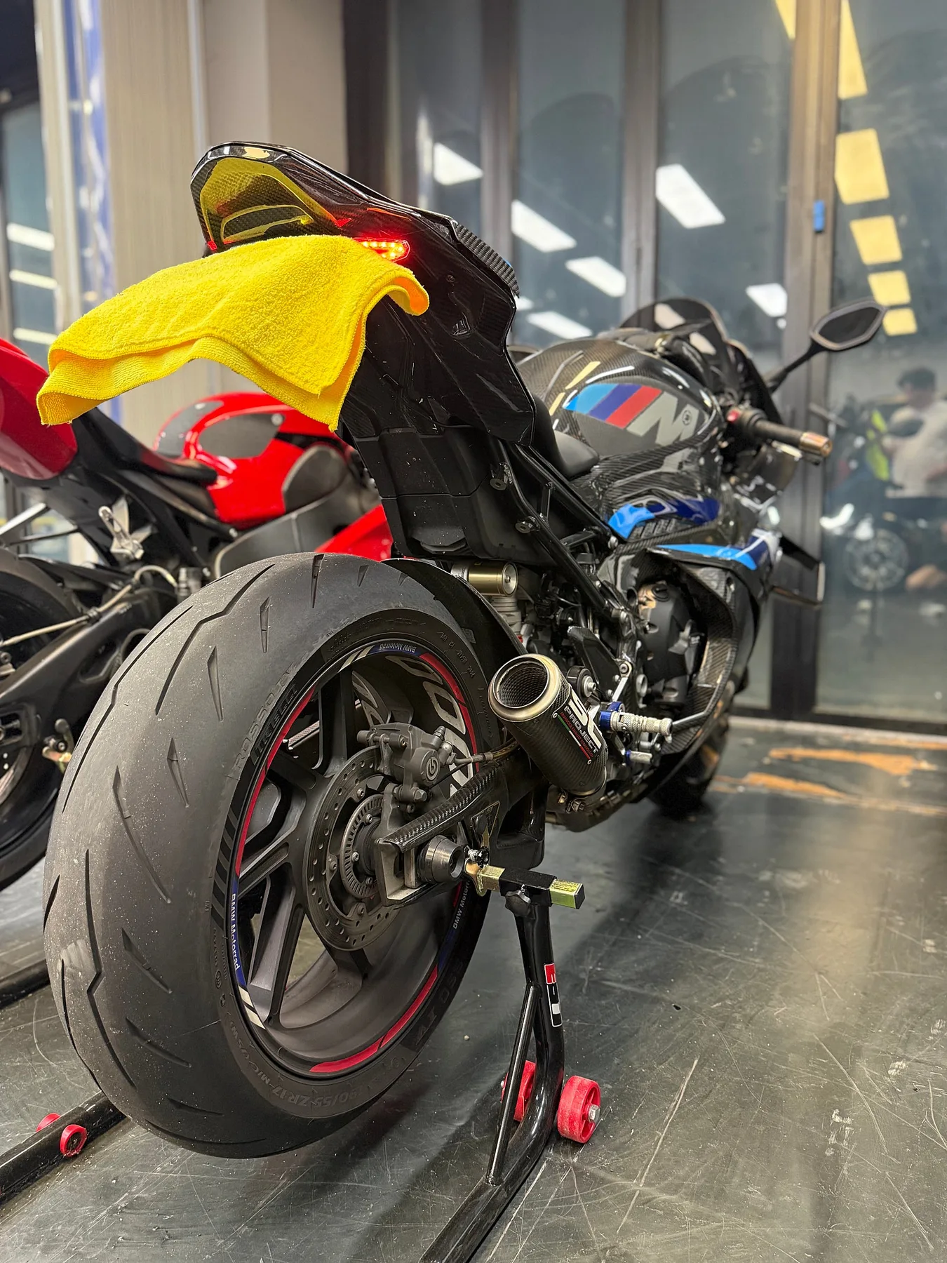 BMW S 1000 RR 레이스팩 2020 블랙 사진 5