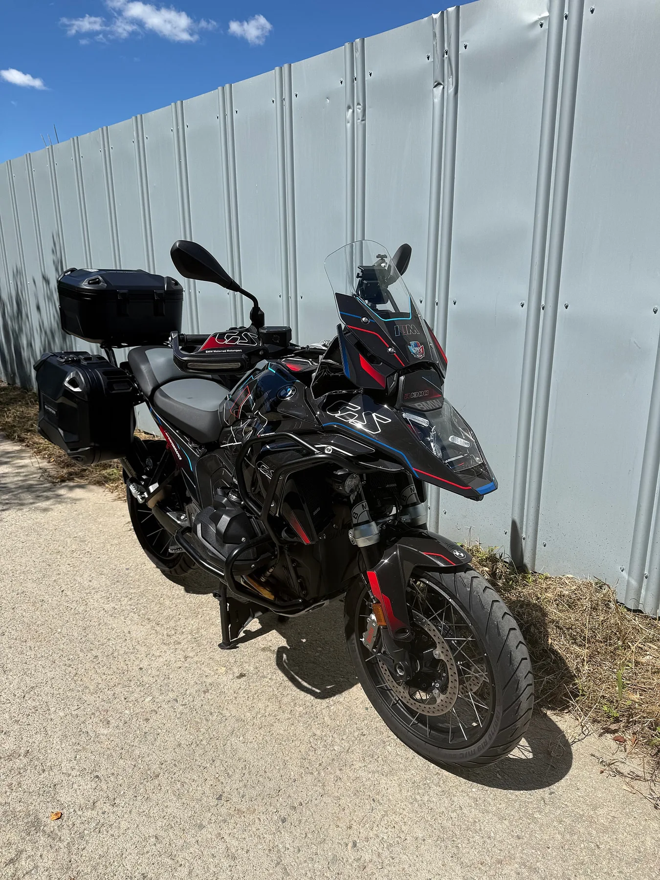 BMW R 1300 GS 2024 블랙 사진 1