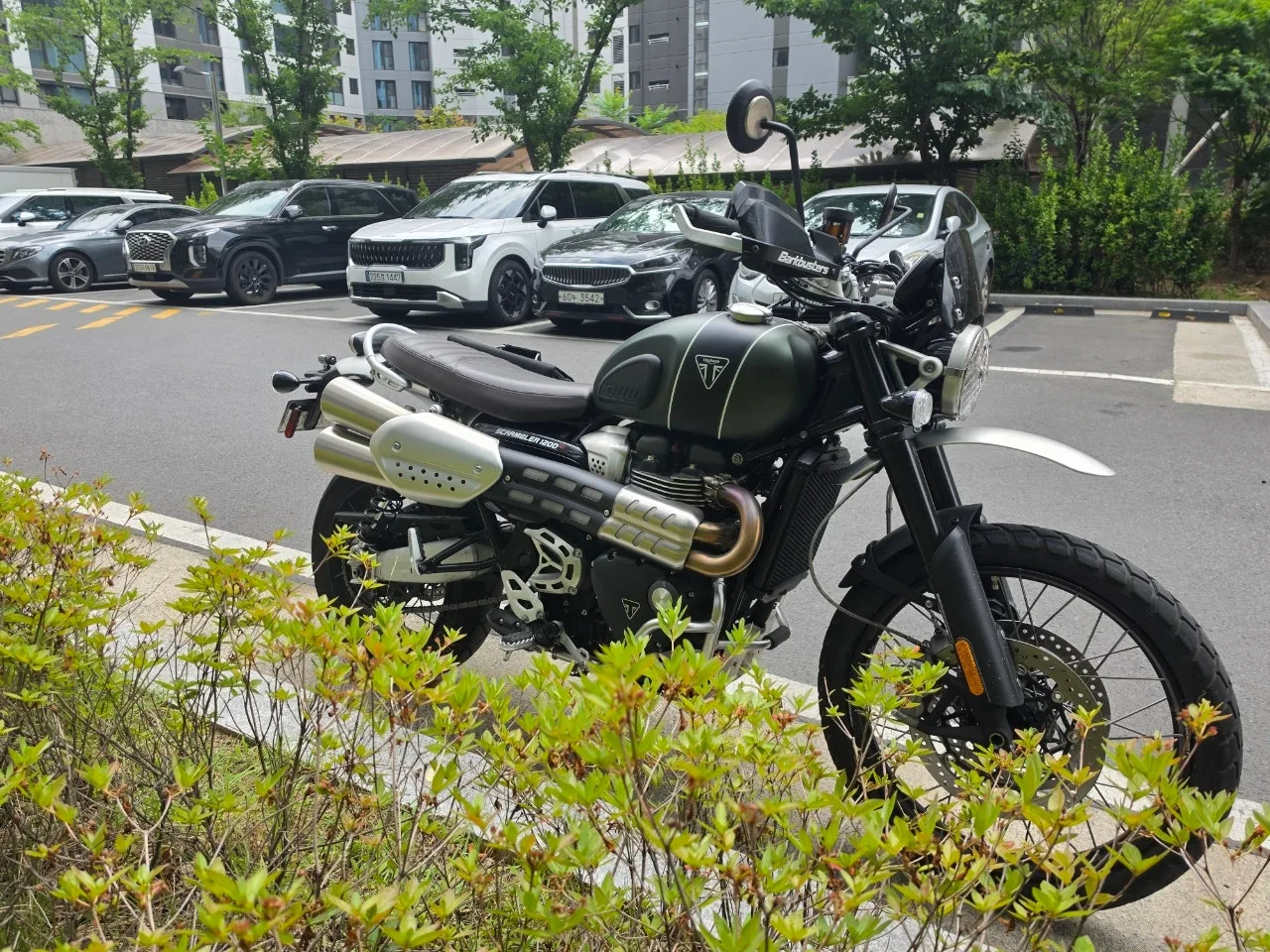 트라이엄프 스크램블러 1200 XC 2023 블랙 사진 7