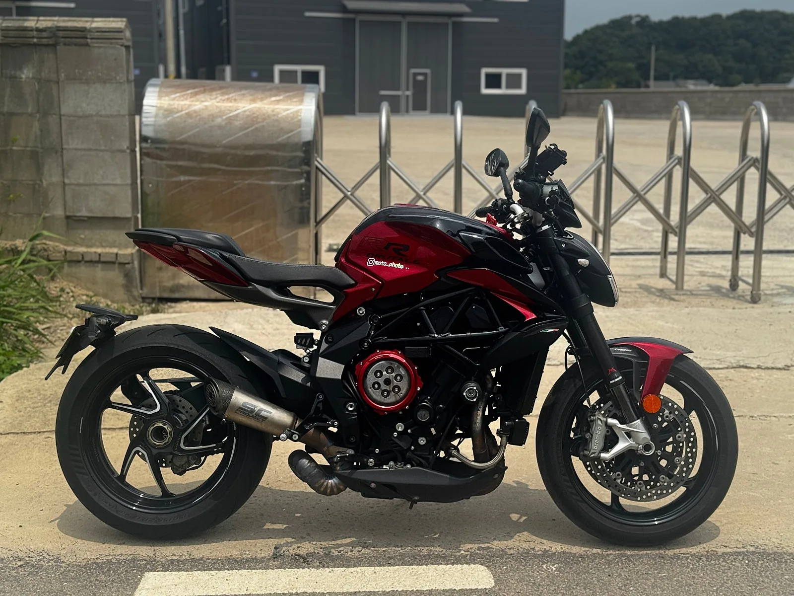 MV아구스타 브루탈레 800 RR 2023 버건디 사진 1