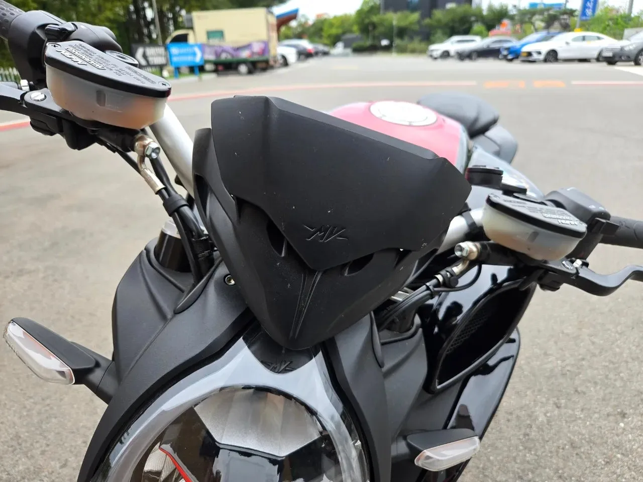 MV아구스타 브루탈레 800 RR 2024 검정 사진 3