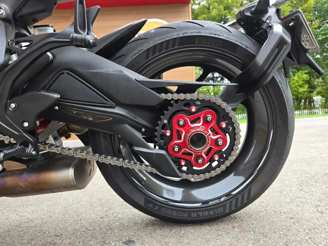 MV아구스타 브루탈레 800 RR 2024 검정 사진 6