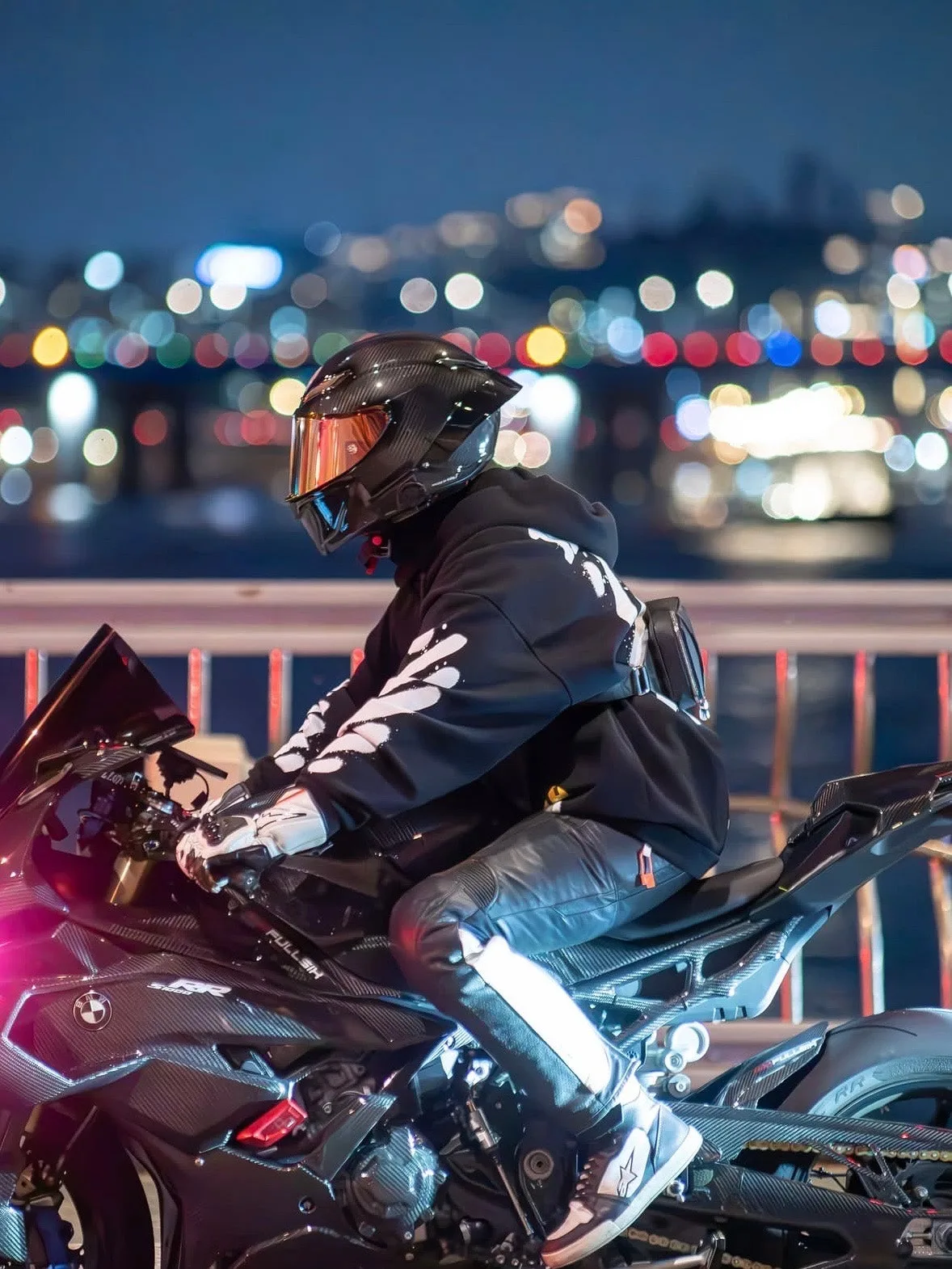 BMW S 1000 RR M팩 2026 2026 블랙 사진 2