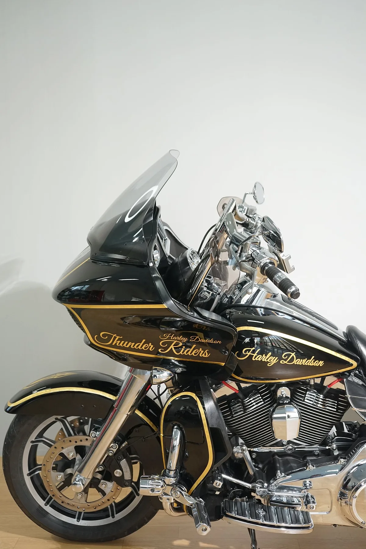 할리데이비슨 로드 글라이드 울트라 2016 2016 블랙 사진 8