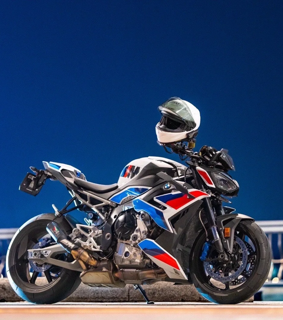 BMW M 1000 R 2025 블랙 사진 1