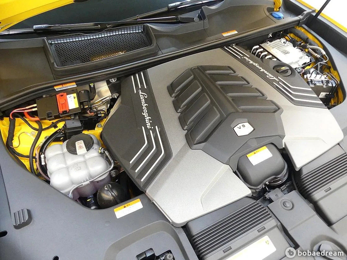 람보르기니 우루스 4.0 V8 2022 노란색 사진 7