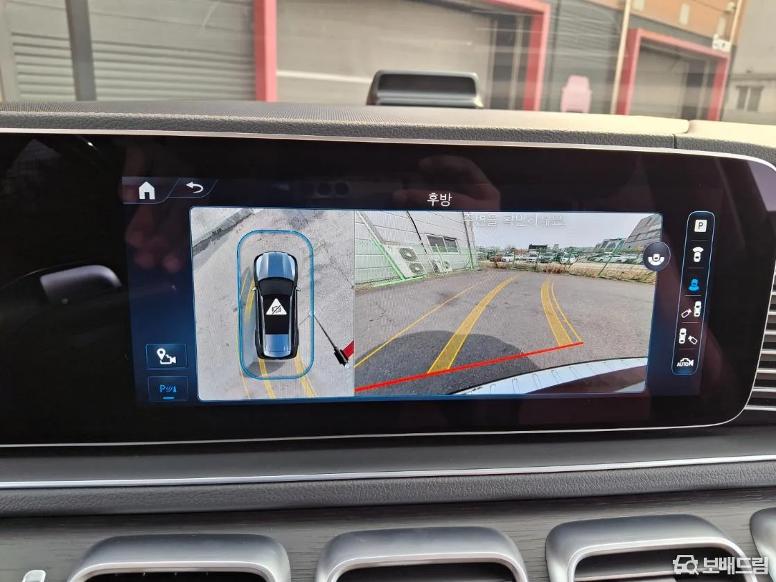 벤츠 GLS클래스 GLS 580 4매틱 2024 검정색 사진 6