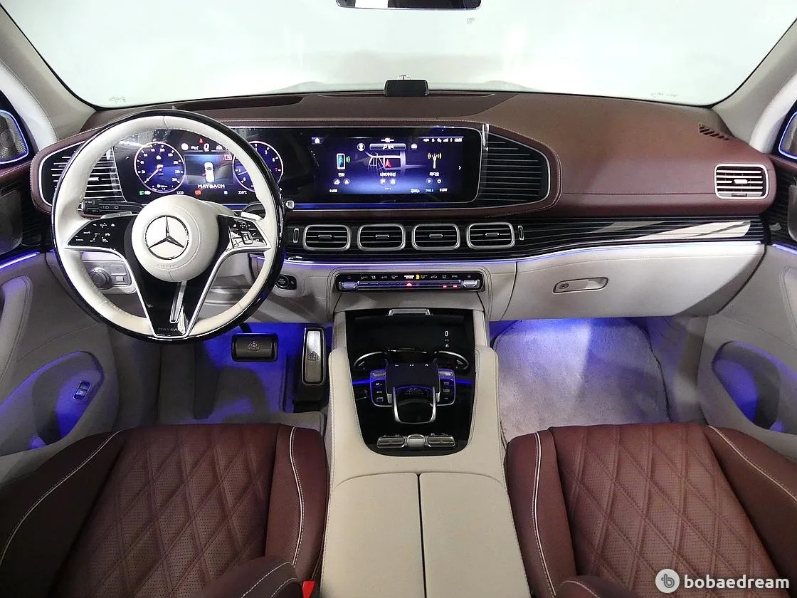 벤츠 마이바흐 GLS 600 4매틱 2025 검정색 사진 8