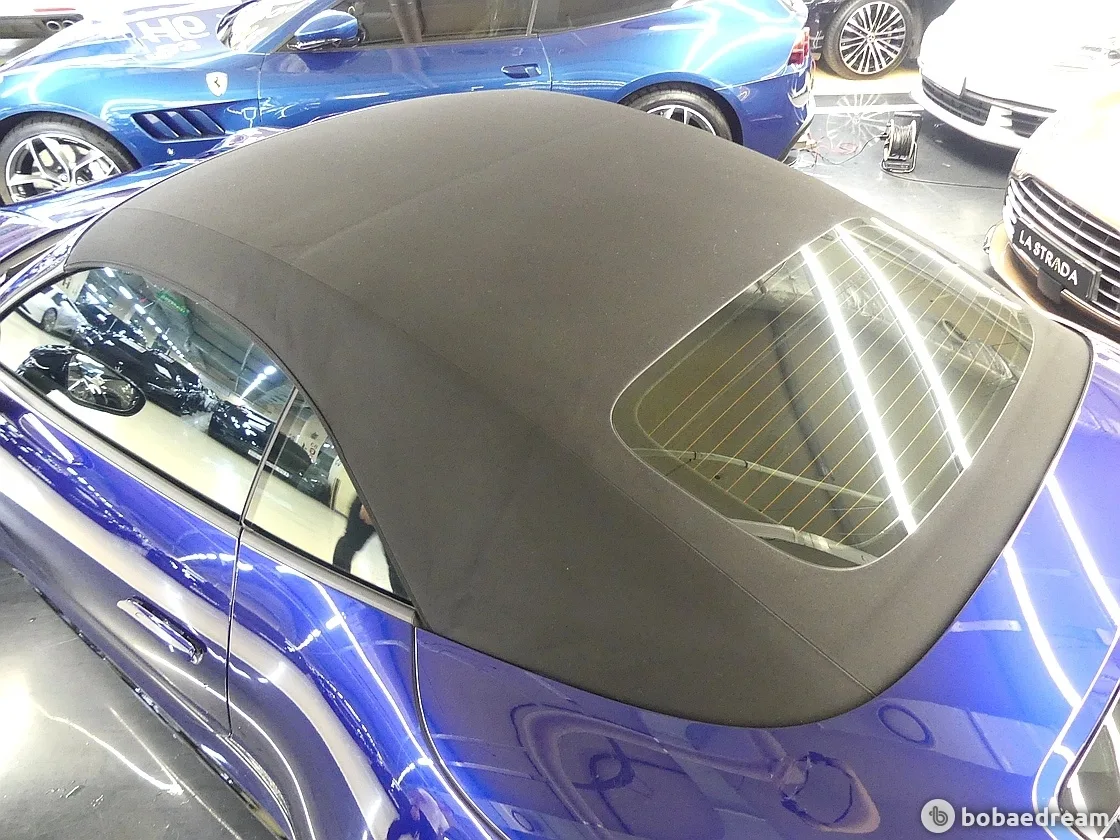 포르쉐 911 카레라 4 GTS 카브리올레 2024 네이비 사진 3