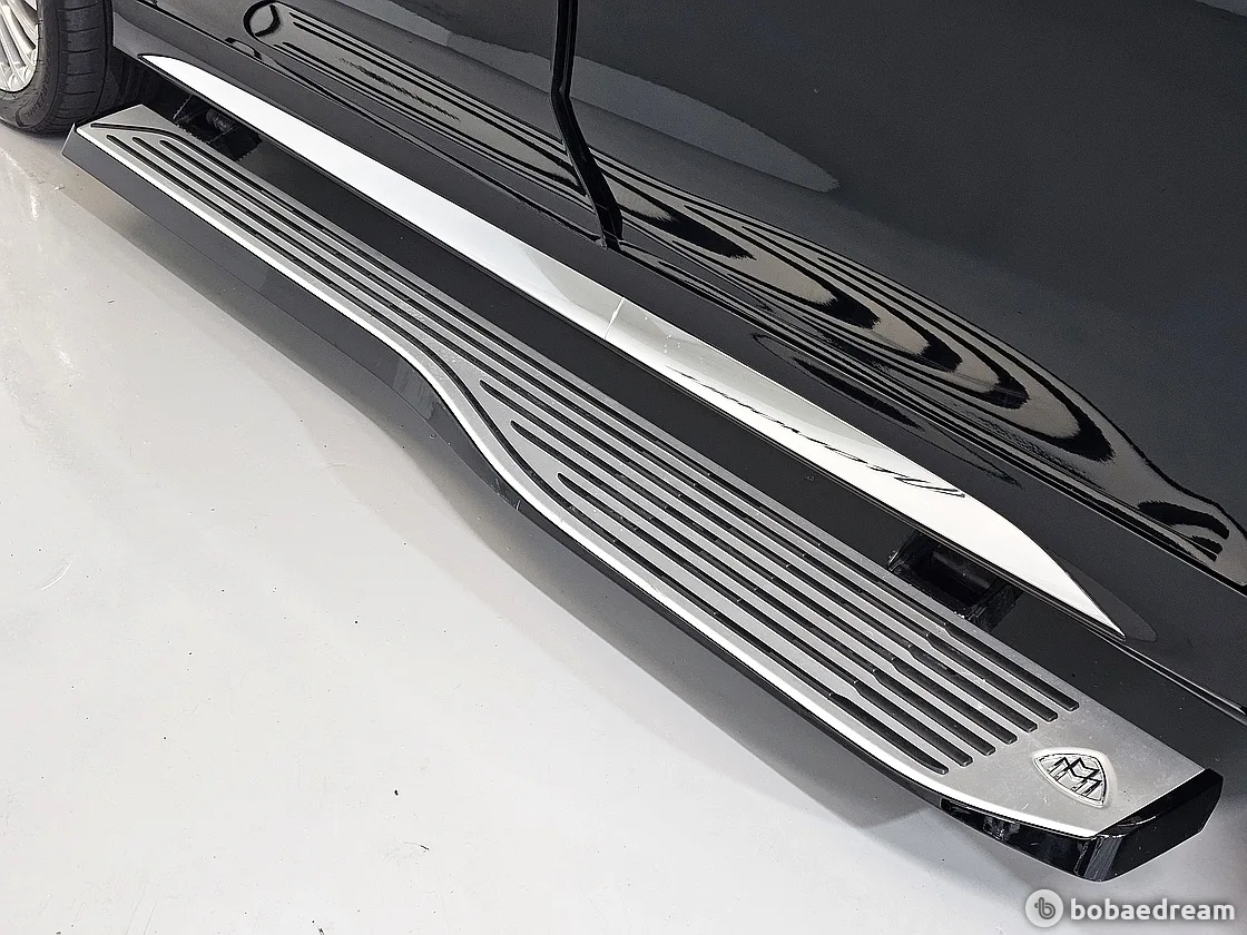벤츠 마이바흐 GLS 600 4매틱 마누팍투어 2023 베이지 사진 5