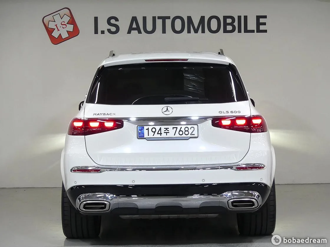 벤츠 마이바흐 GLS 600 4매틱 2025 흰색 사진 3