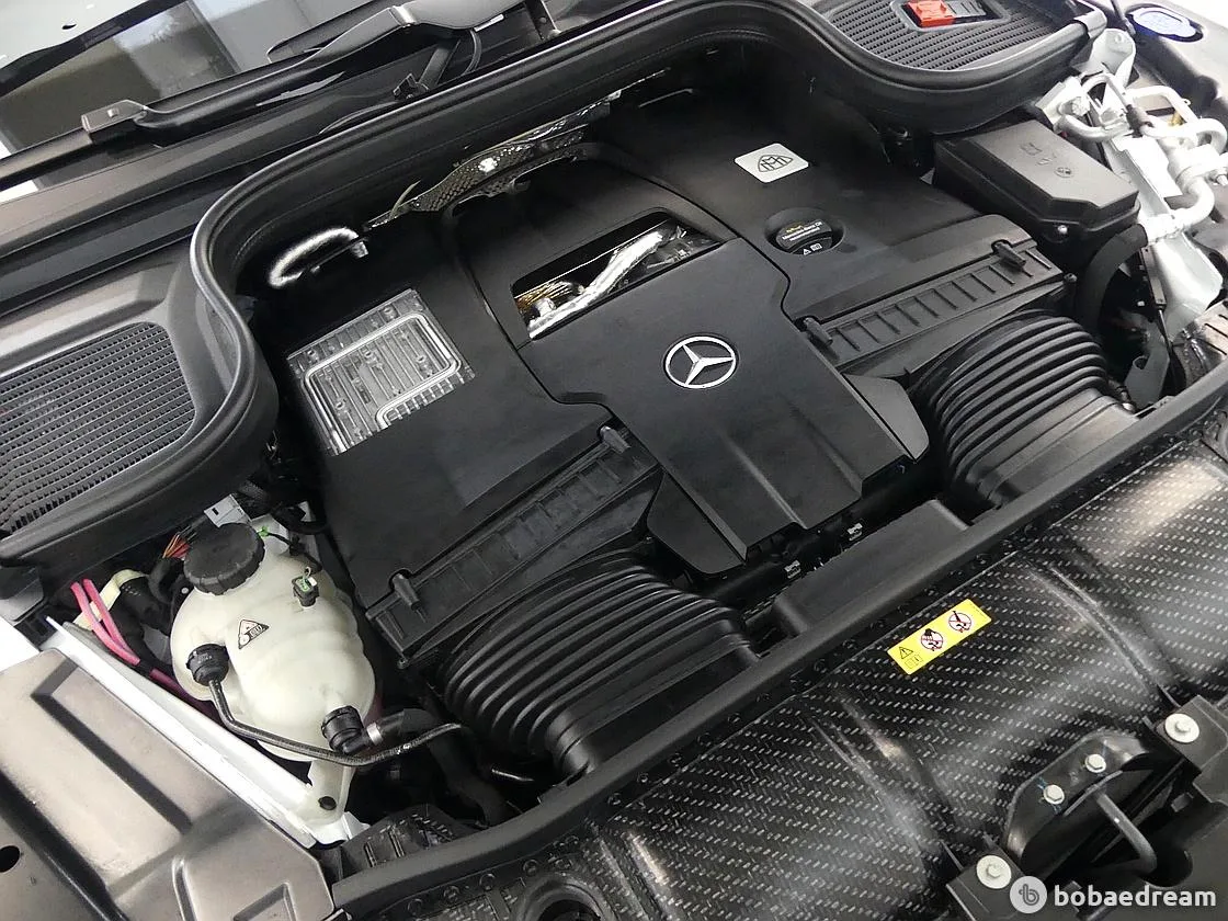 벤츠 마이바흐 GLS 600 4매틱 2025 흰색 사진 8