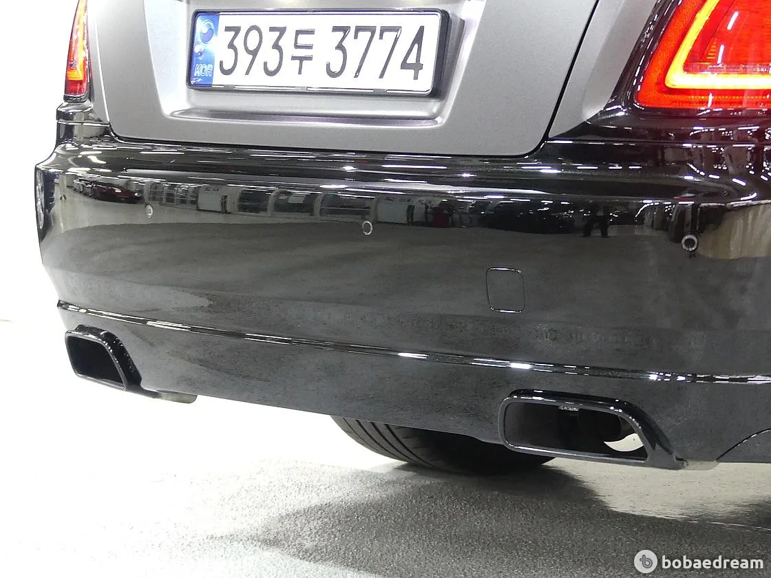 롤스로이스 고스트 6.6 V12 2019 검정색 사진 5