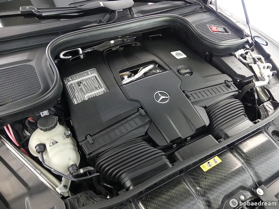 벤츠 마이바흐 GLS 600 4매틱 마누팍투어 2023 실버 사진 8