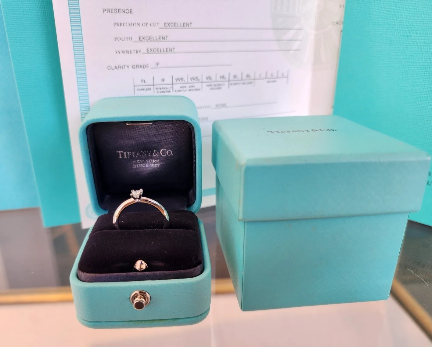 티파니앤코 (정품) 트루 다이아몬드 웨 딩링 0.20ct 사진 2