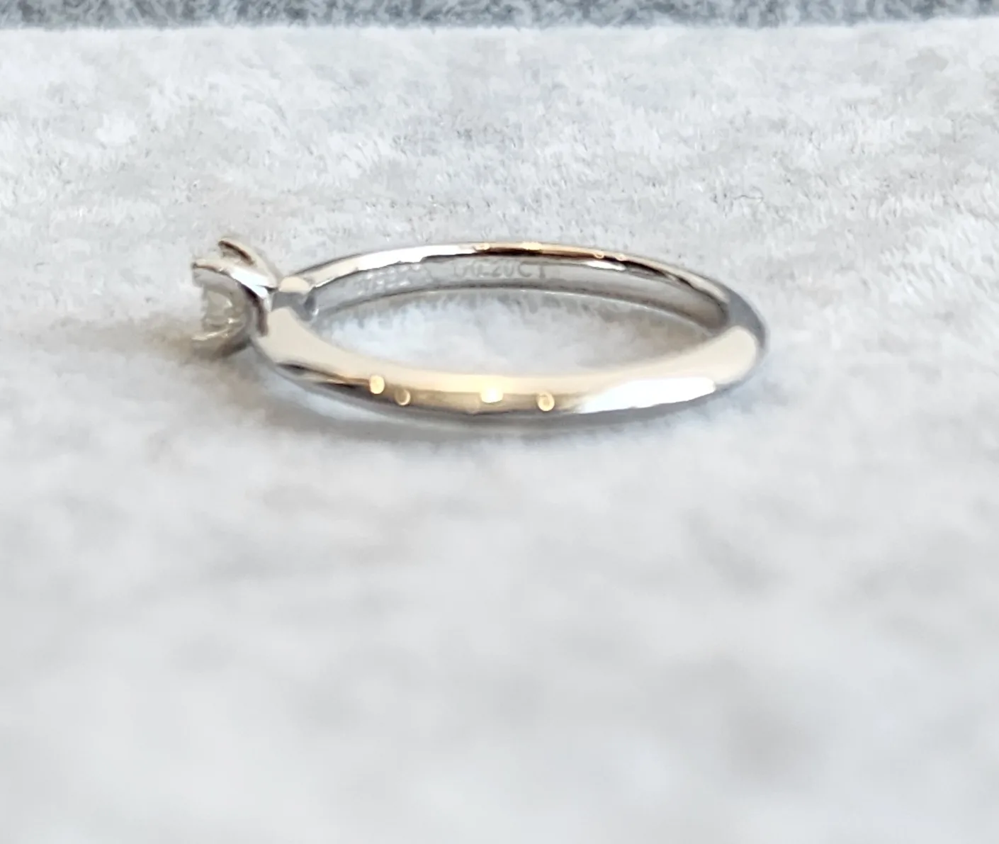 티파니앤코 (정품) 트루 다이아몬드 웨 딩링 0.20ct 사진 6