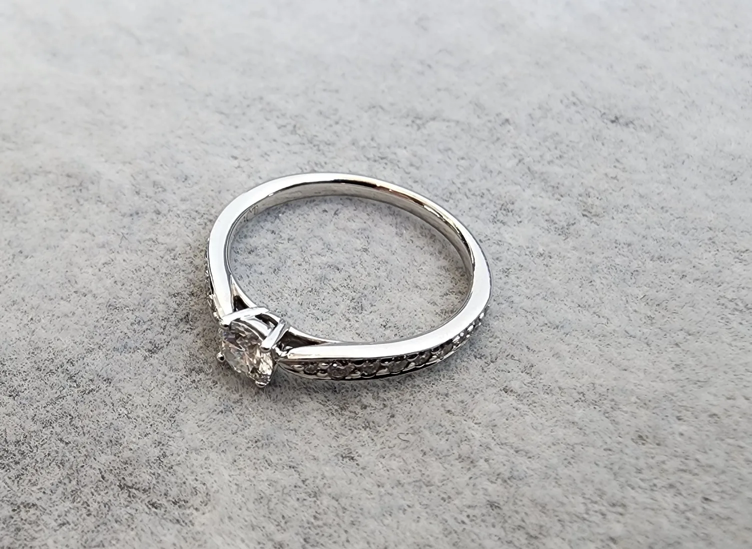 티파니앤코 (정품)티파니앤코 하모니 라운드 브릴리언 트 웨딩 링 0.23ct/플래티늄( PT950) 사진 3