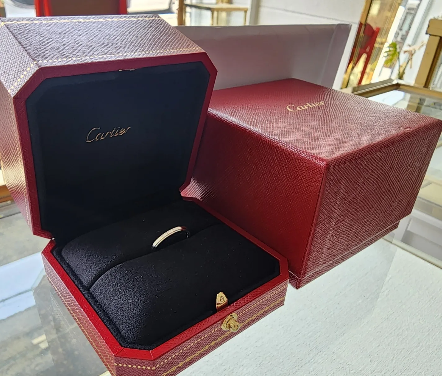 까르띠에 (정품)까르띠에 다무르 웨딩 링, 폭1.8MM. 플래티늄(pt950) 사진 2