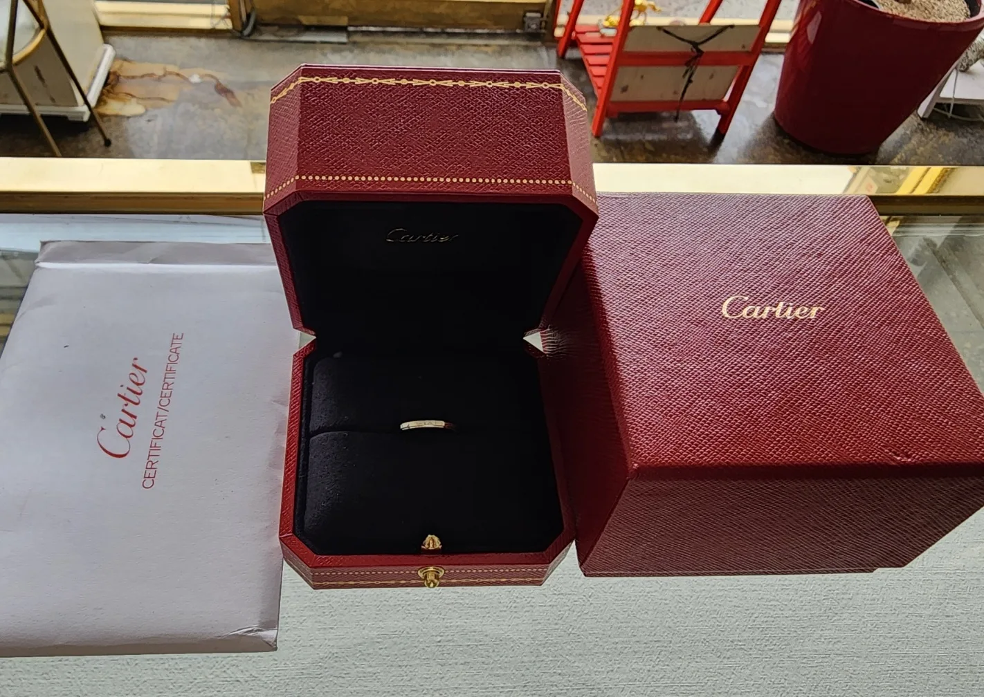 까르띠에 (정품)까르띠에 다무르 웨딩 링, 폭1.8MM. 플래티늄(pt950) 사진 2