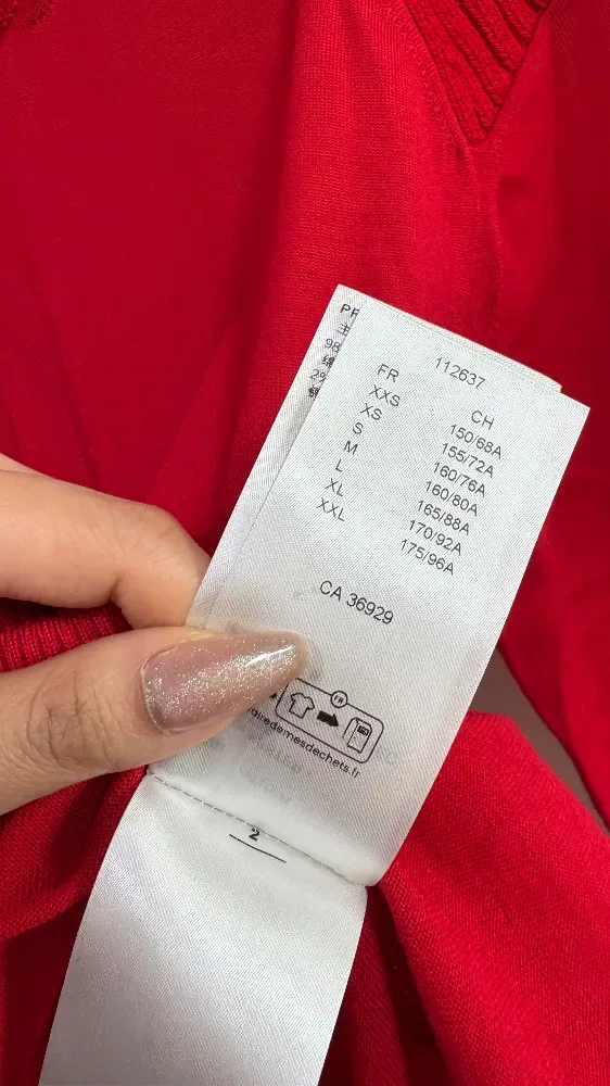 루이비통 터틀넥 사진 6