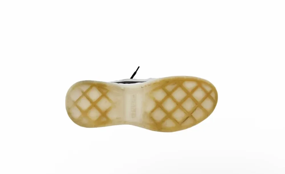 샤넬 믹스드파이버 금장 스웨이드 스니커즈 화이트 사진 6