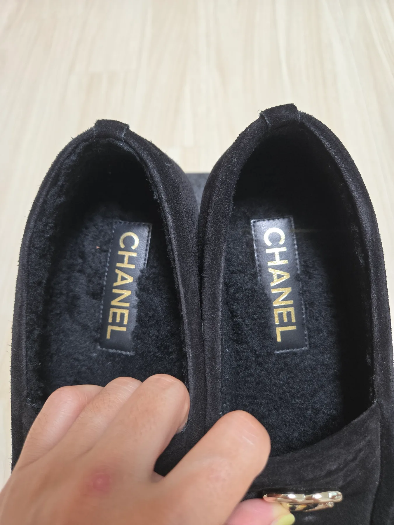 샤넬 시어링로퍼 사진 6