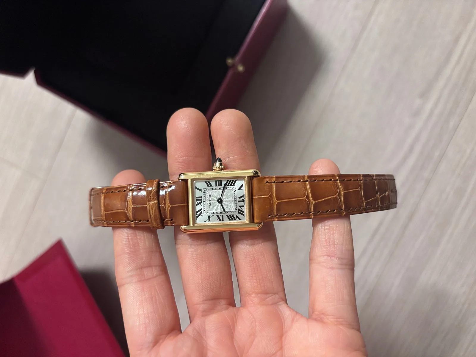 까르띠에 탱크루이 로즈골드 사진 5