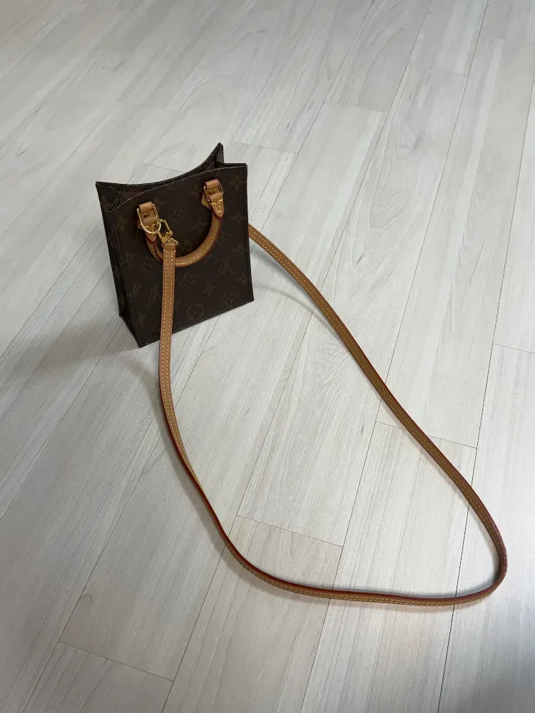 루이비통 쁘띠삭플라 모노그램 사진 2