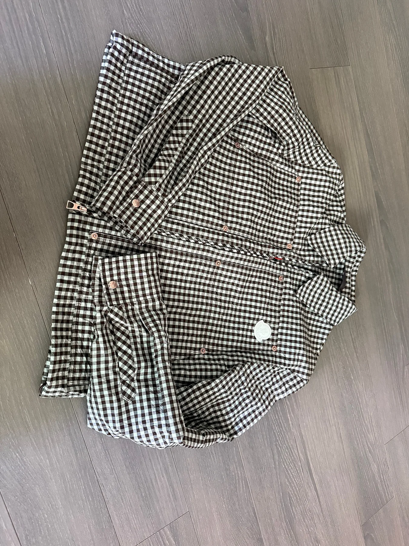몽클레르 바람막이