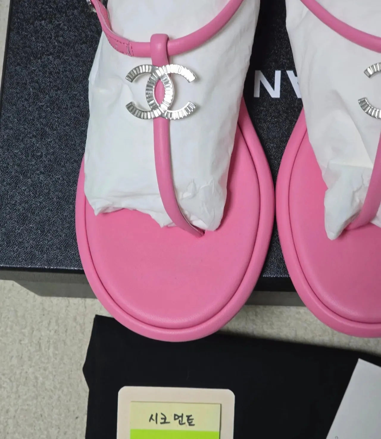샤넬 G39728 메탈 CC로고 핑크 조리샌들 38.5 사진 8