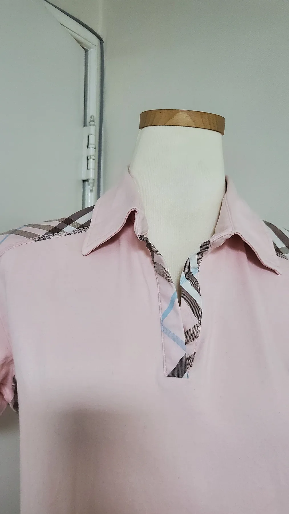 버버리 핑크 반팔 저지카라티 사진 5