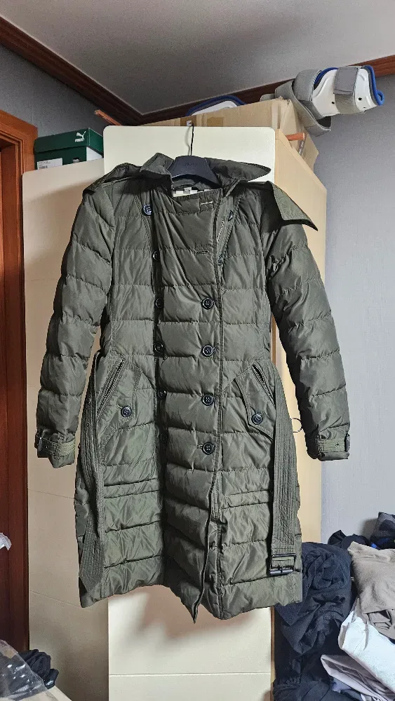 버버리 알러데일 롱패딩 사진 1