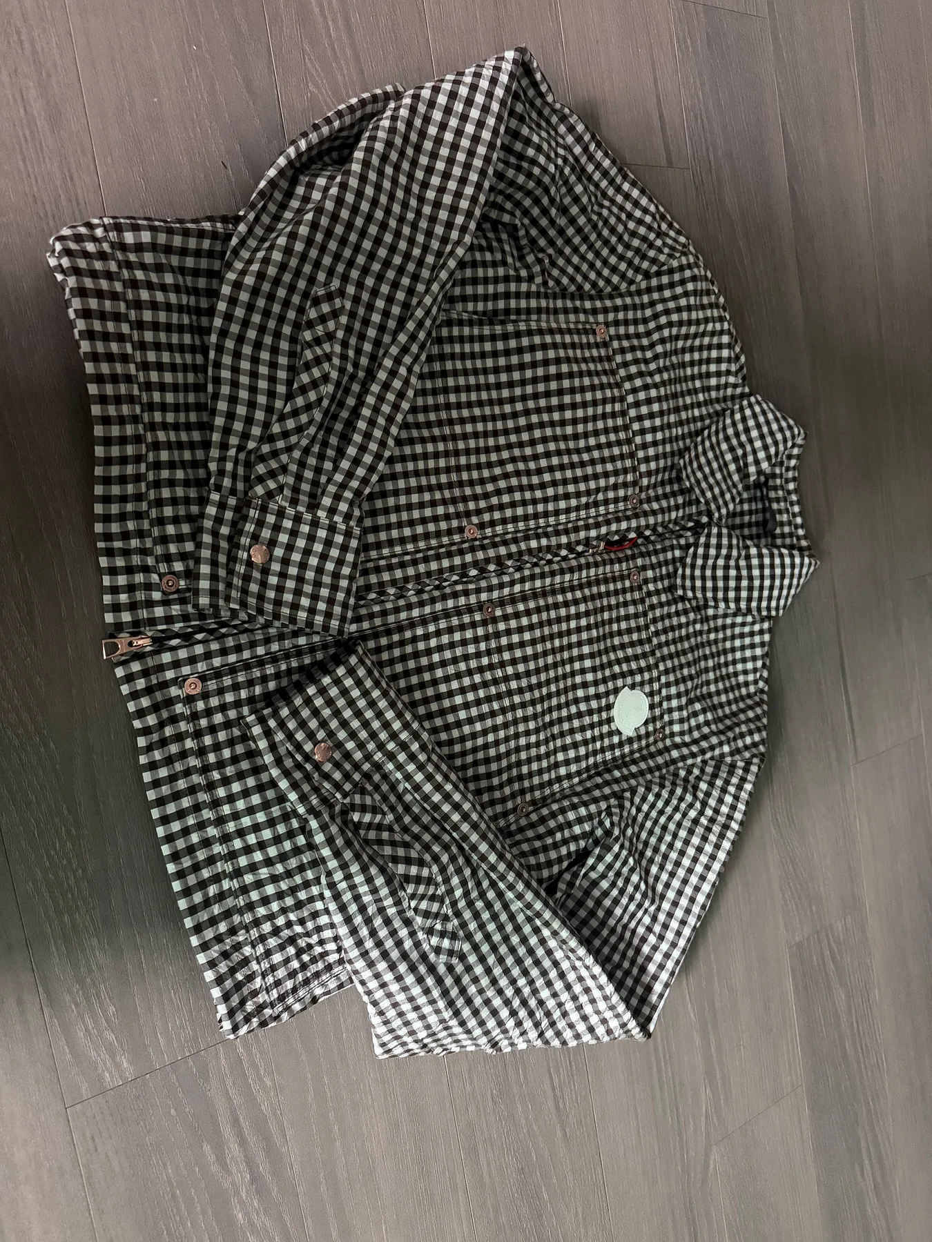 몽클레르 바람막이