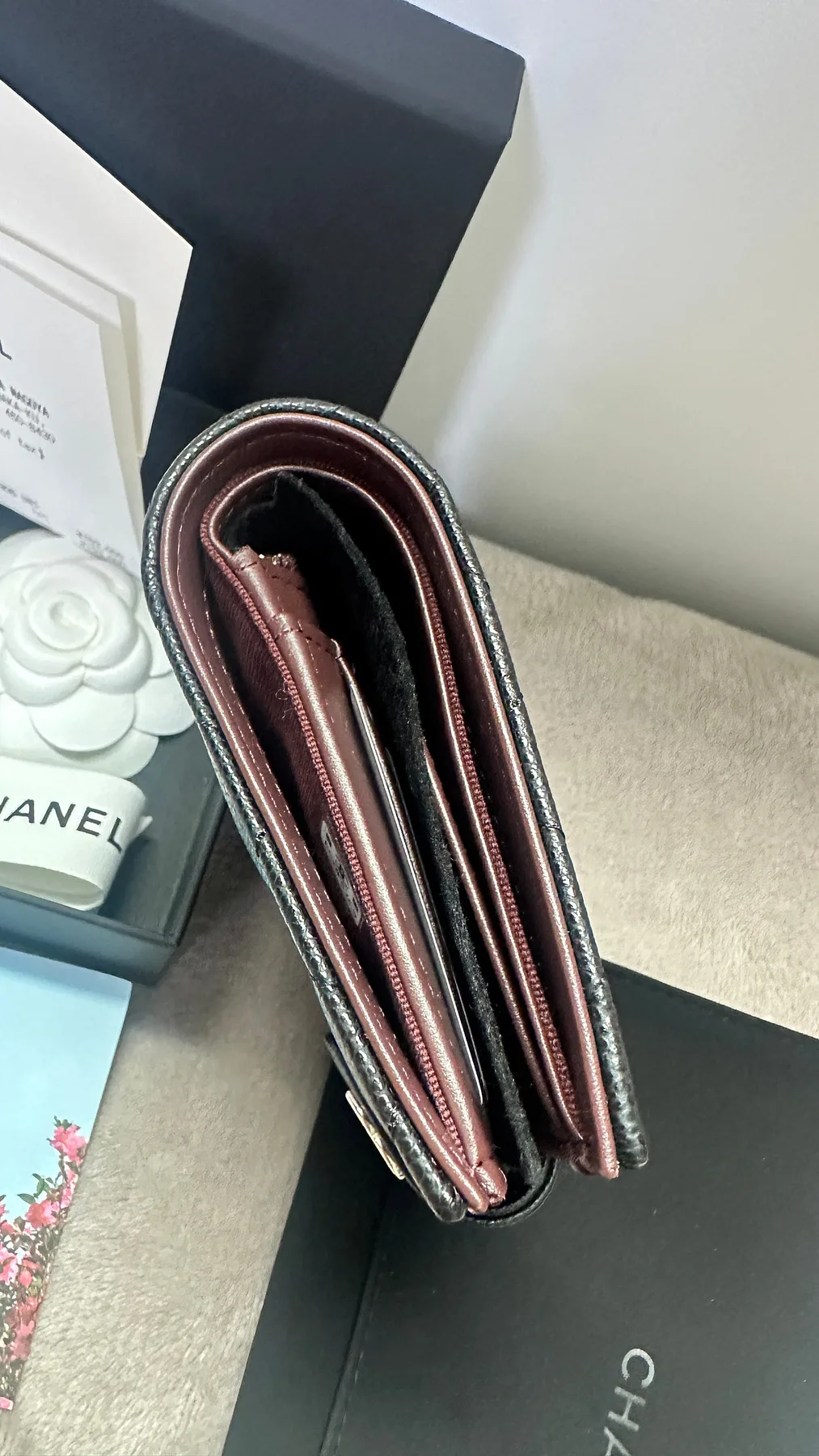 샤넬 여권지갑 사진 6