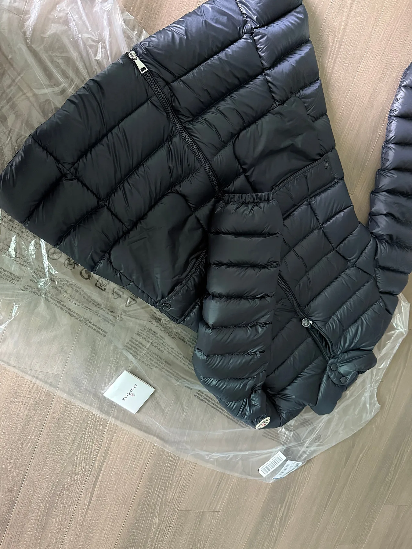 몽클레르 구스 경량패딩 사진 5