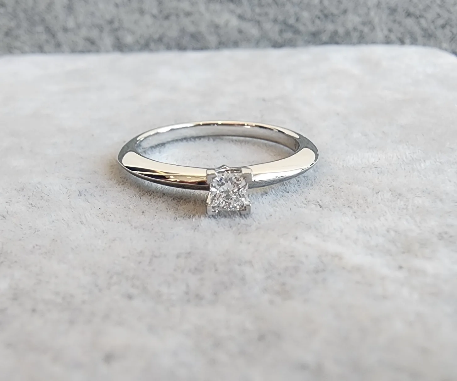 티파니앤코 (정품)티파니앤코 트루 다이아몬드 웨딩 링 0.19ct 11.5호 사진 4