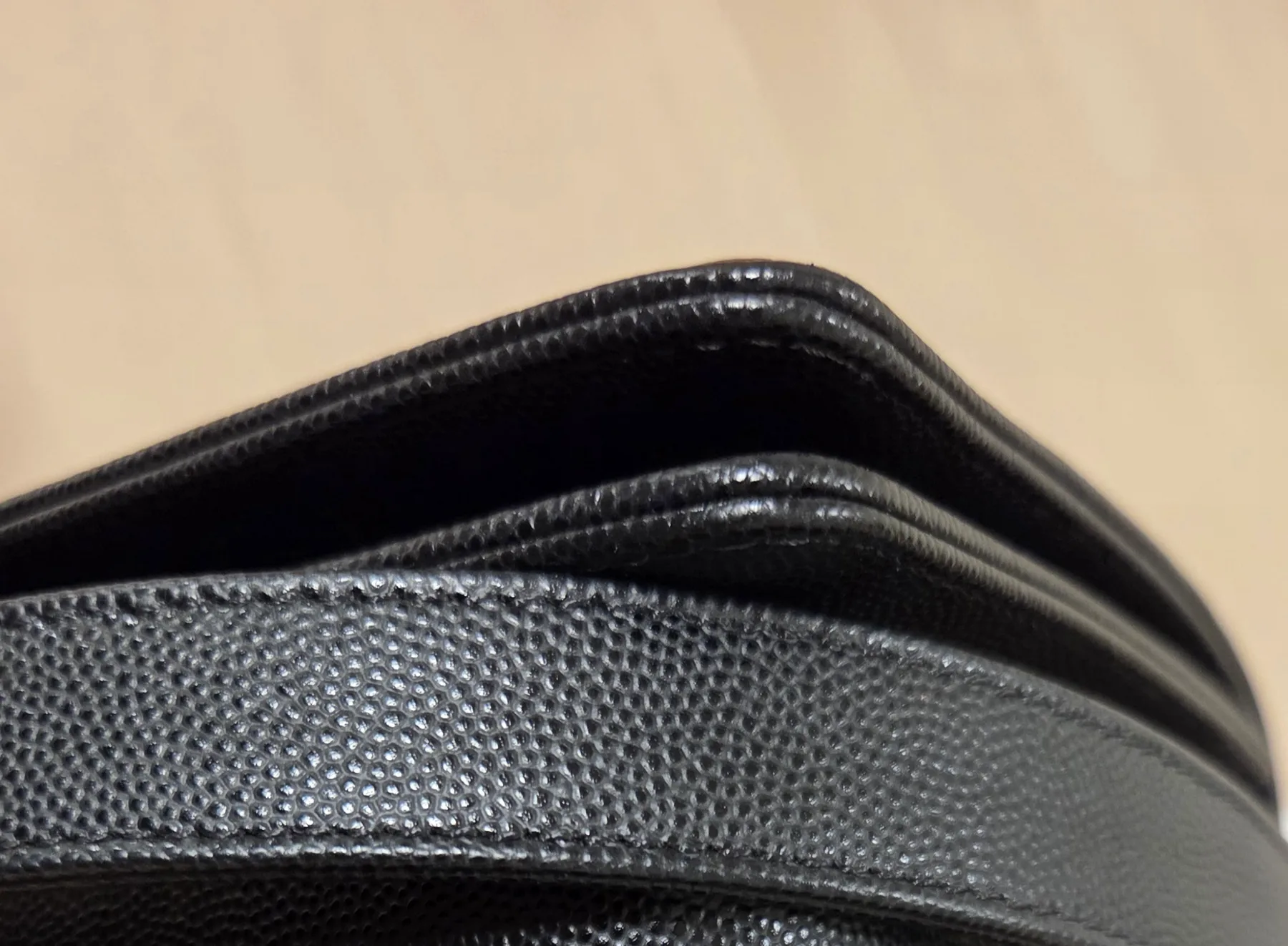 샤넬 캐비어 보이백 미듐 내장칩 풀세트 사진 5