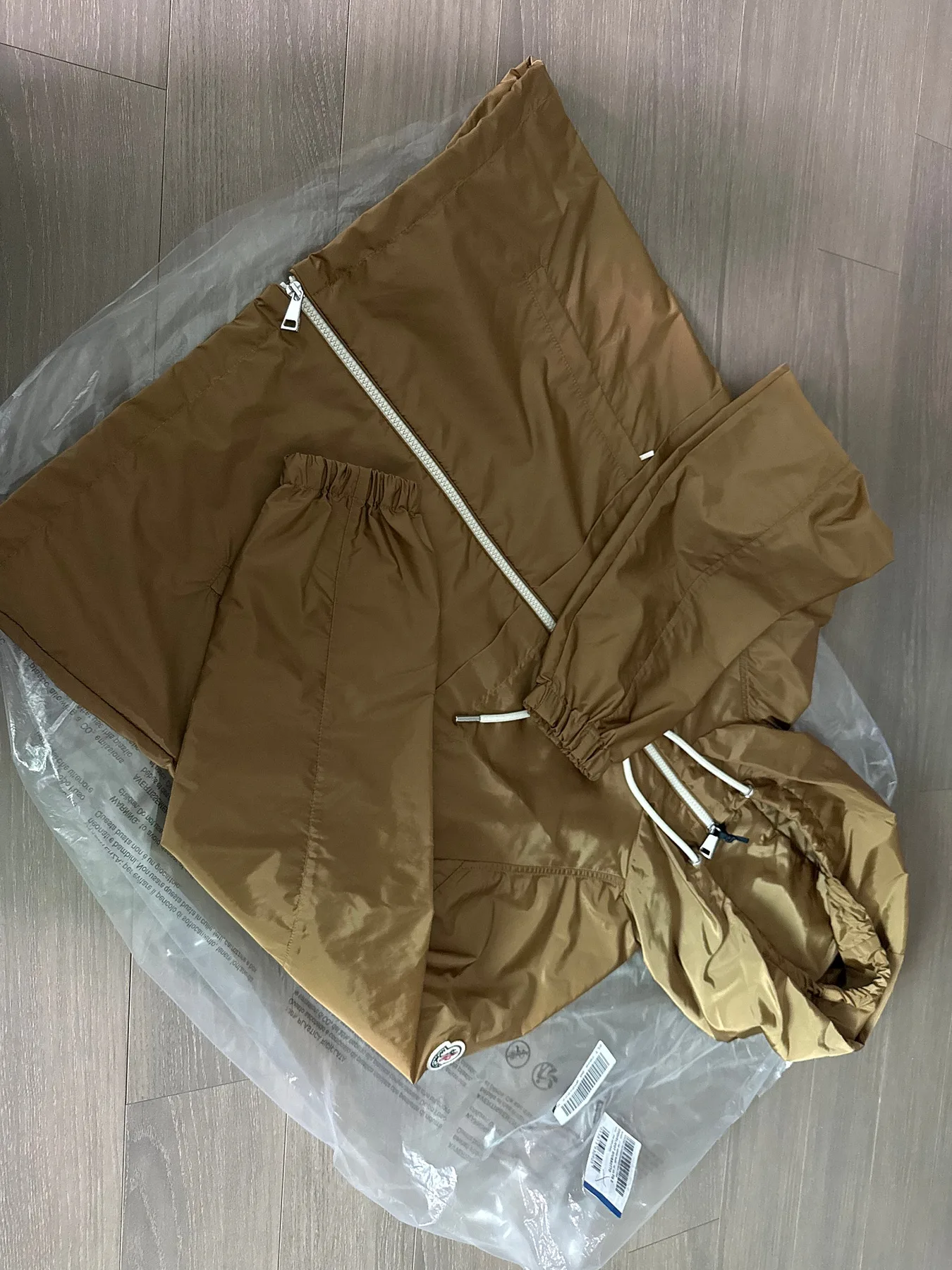 몽클레르 바람막이 코클리콧 사진 3