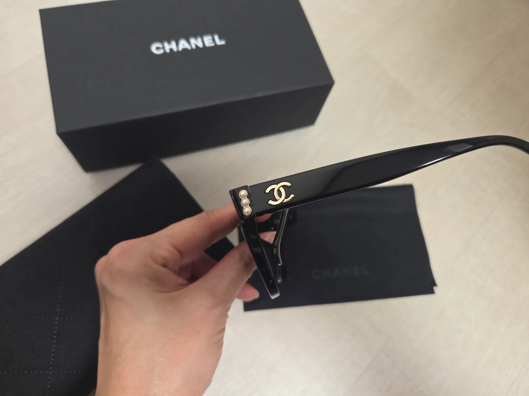 샤넬 CHANEL 진주 선글라스 사진 3