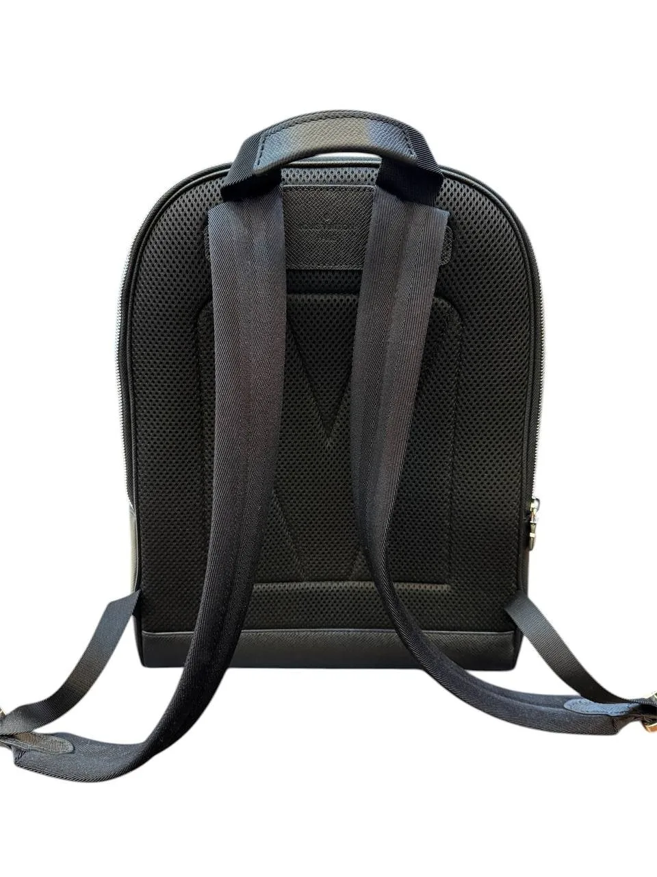 루이비통 타이거 아드리앙 백팩 블랙 사진 4
