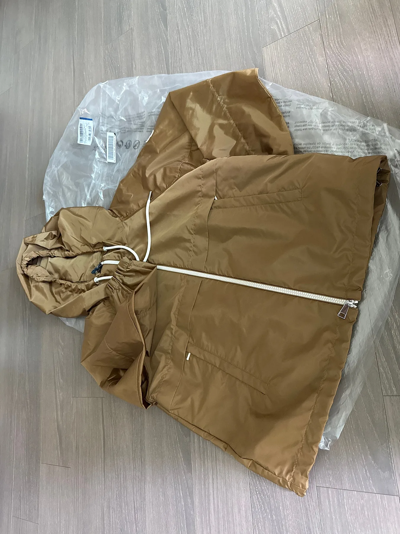 몽클레르 바람막이 꼬클리콧 사진 2