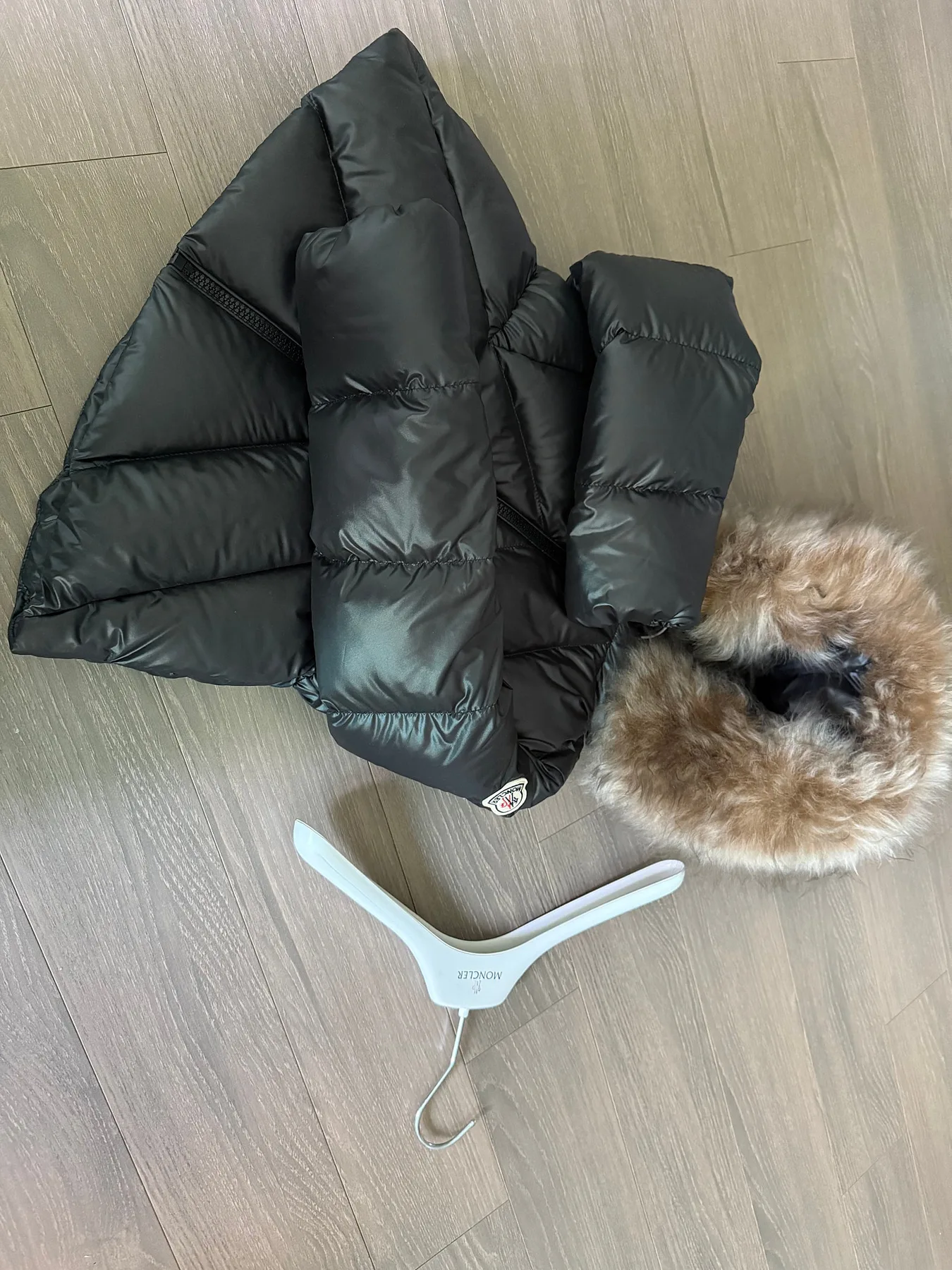 몽클레르 구스패딩 DOMAS 퍼 8y 사진 7