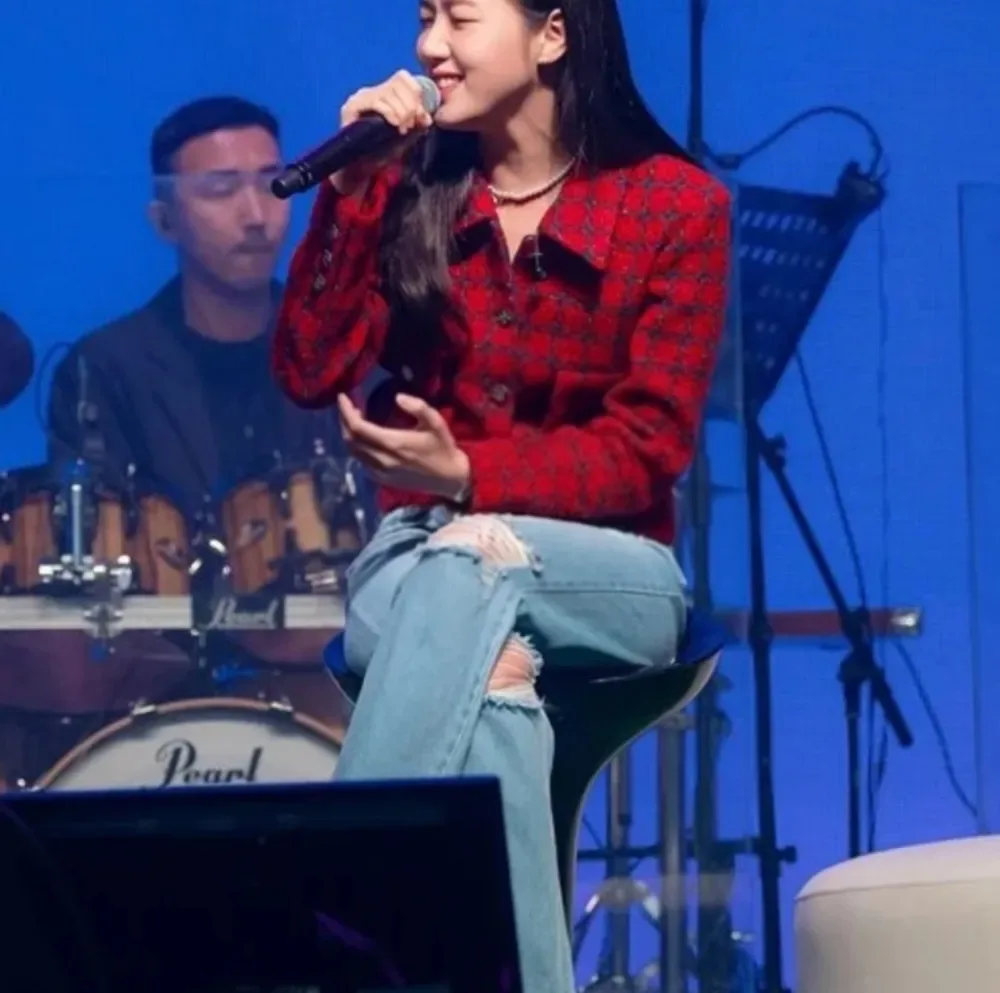 샤넬 트위드 자켓 사진 3