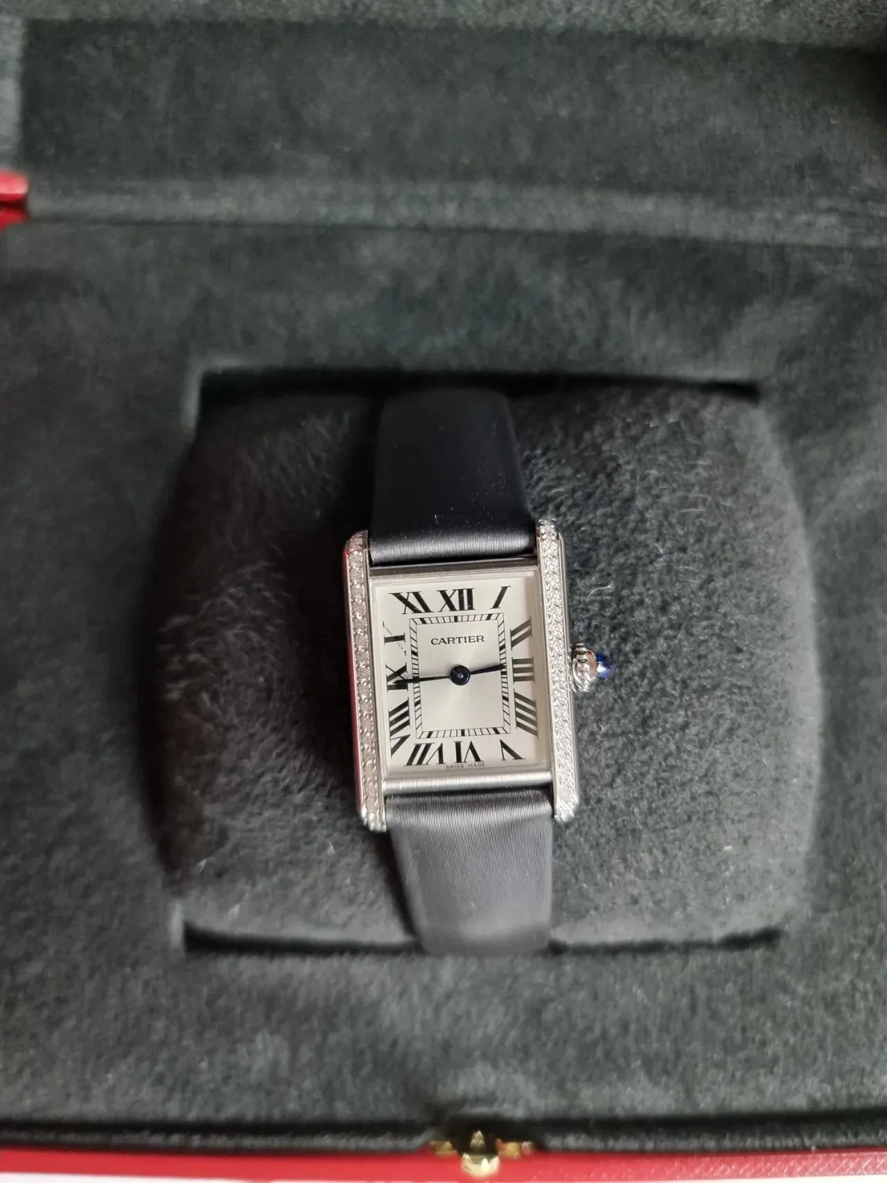 까르띠에 탱크머스트 스몰 다이아베젤 사진 2