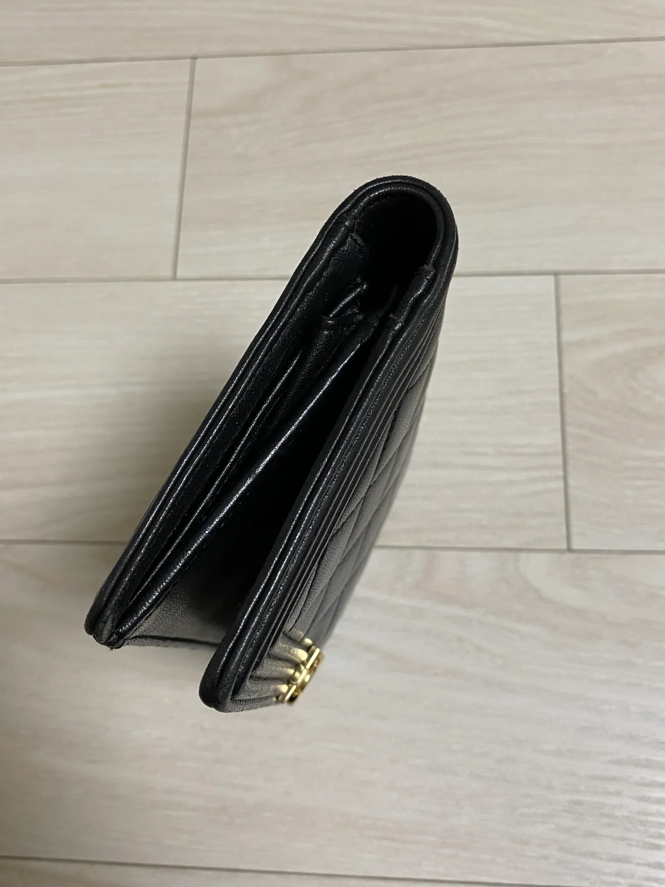 샤넬 보이 장지갑 사진 5