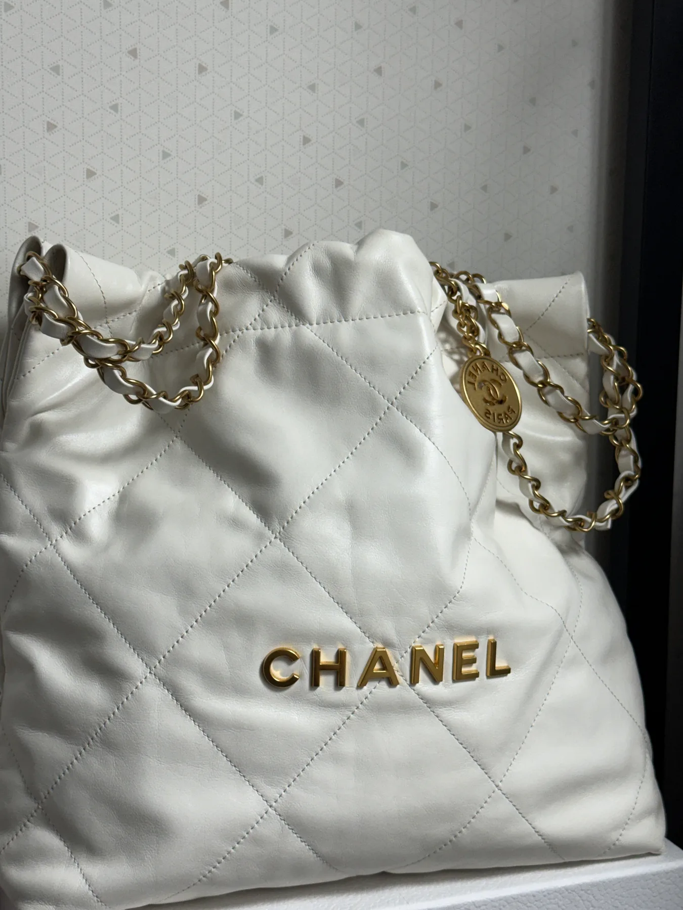 샤넬 CHANEL 22백 핸드백 스몰 as3260 사진 2