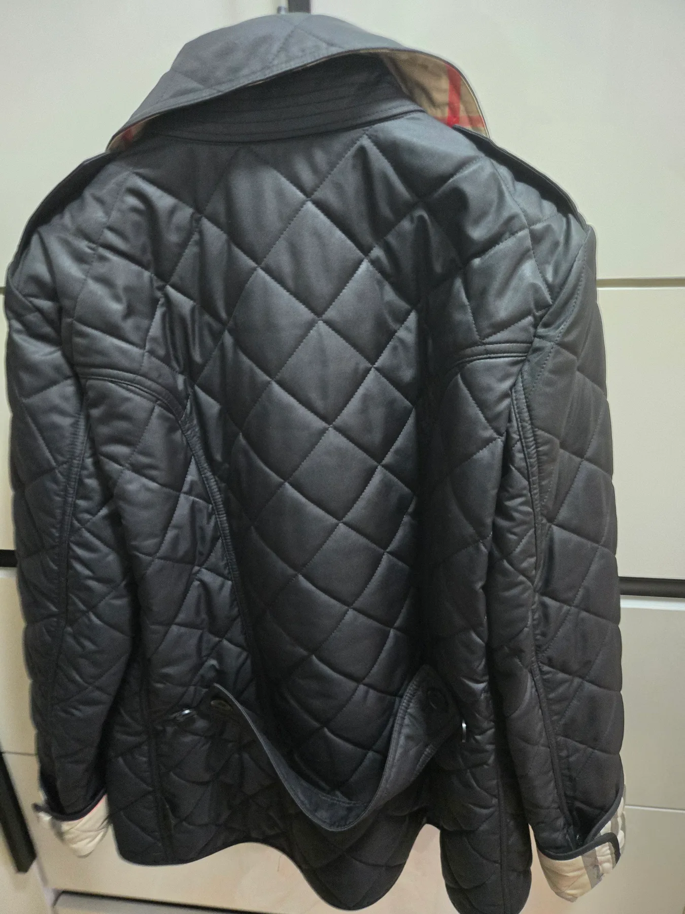 버버리 퀼팅 재킷 사진 5