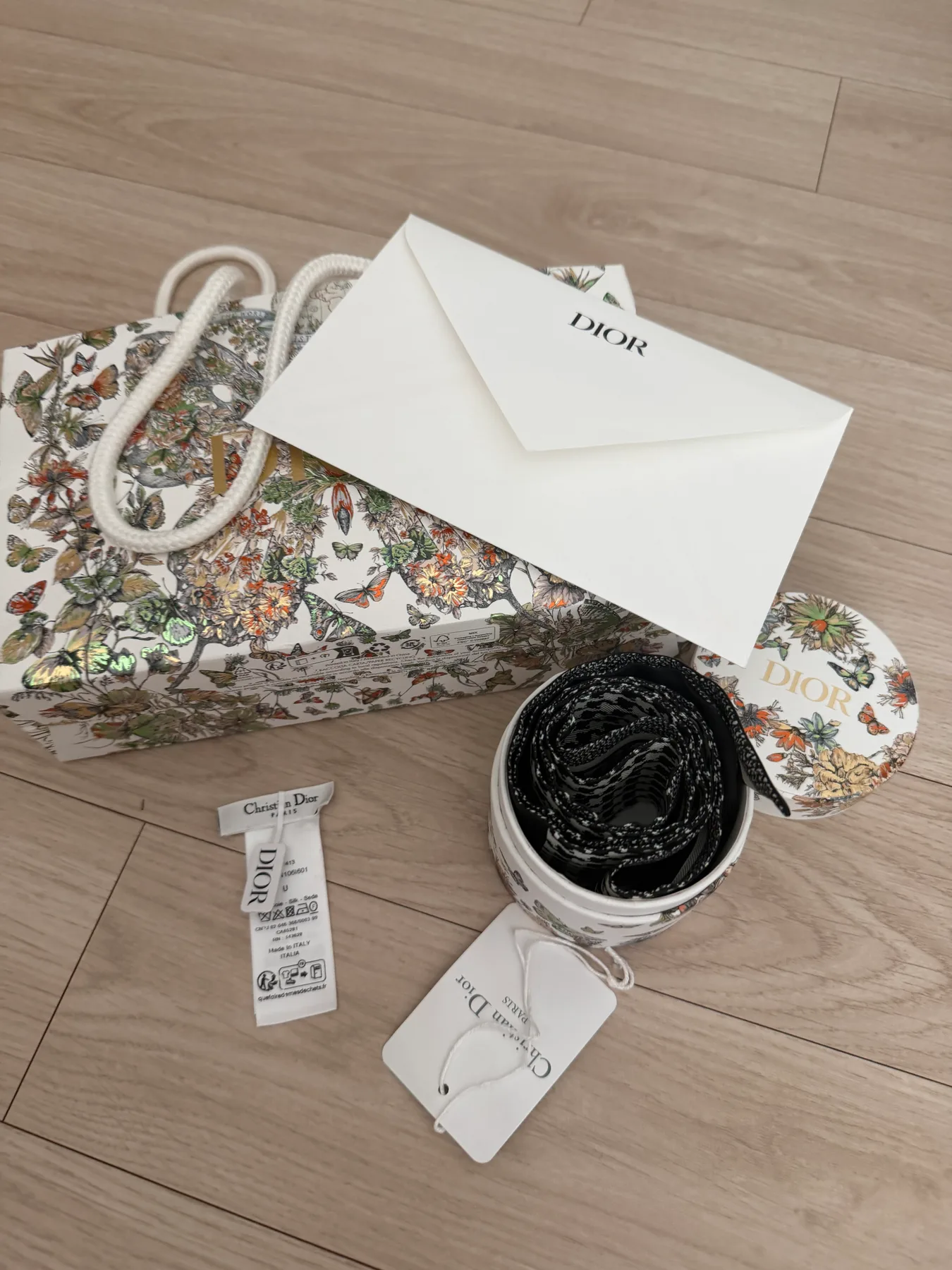 디올 Dior 미차 스카프 사진 1