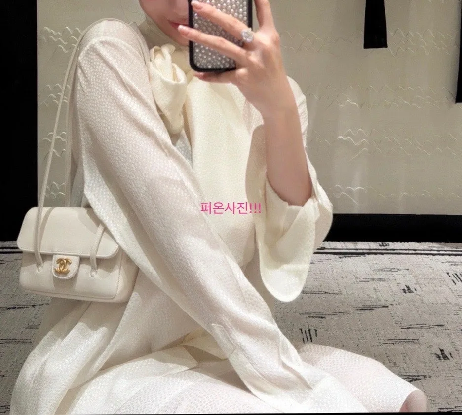 샤넬 프레피코코 제니백 크림 사진 7