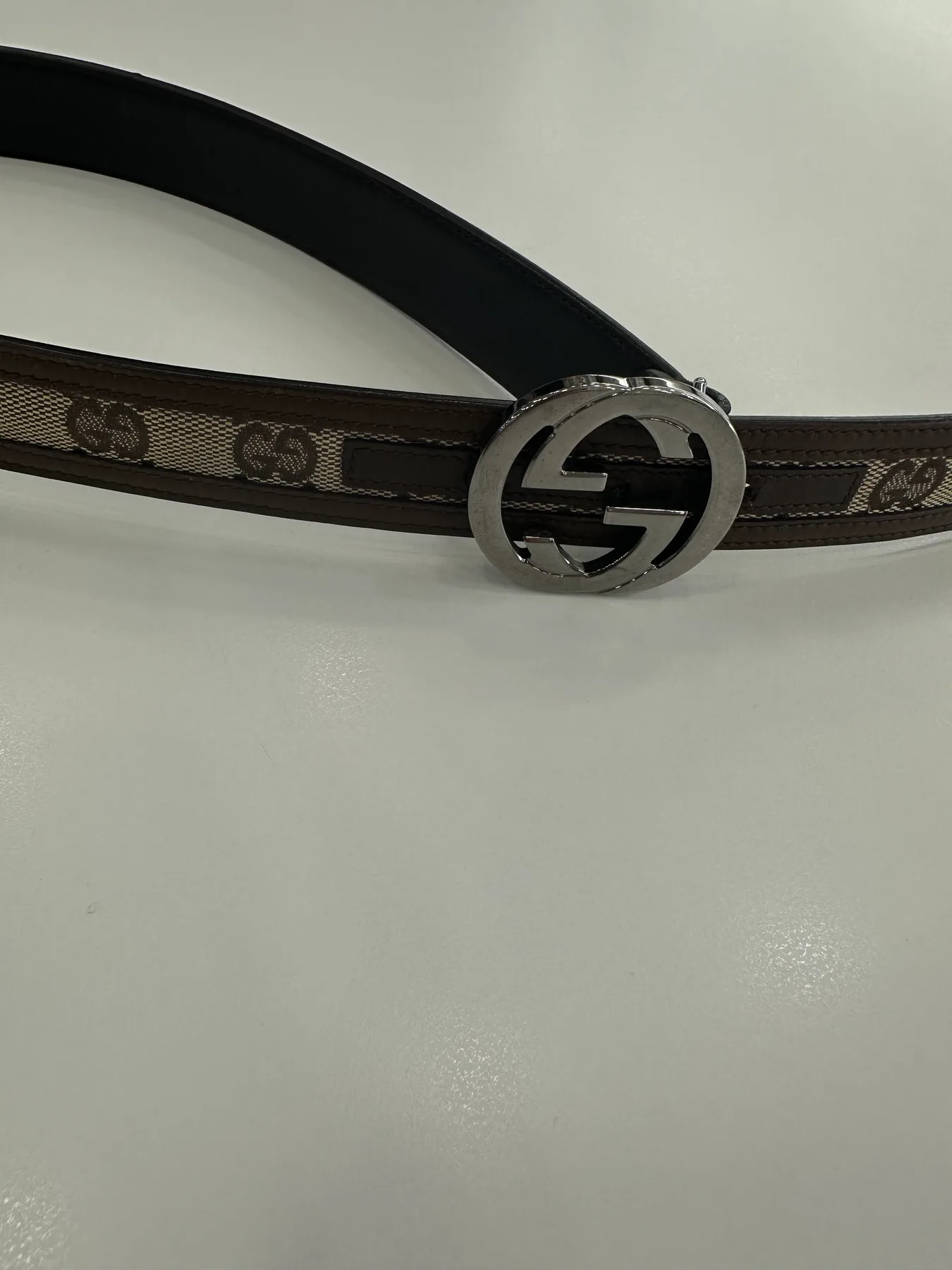 구찌 GG 인터로킹 여성 벨트 사진 1